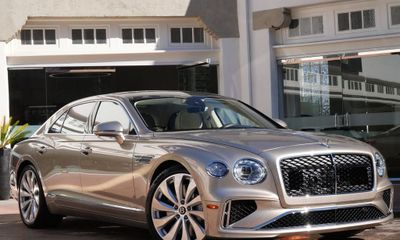 2026 Bentley Flying Spur
