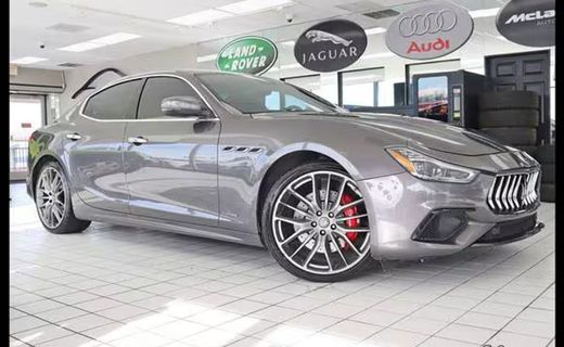 2018 Maserati Ghibli Sport