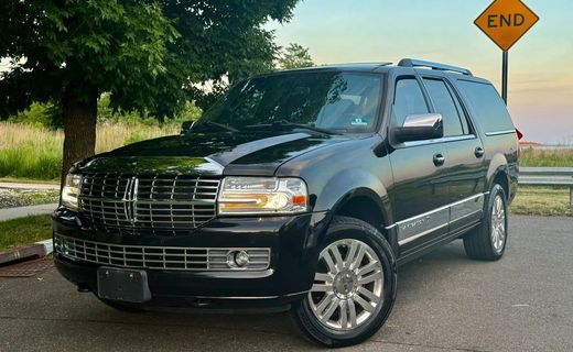 2012 Lincoln Navigator L