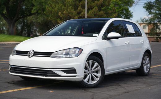 2020 Volkswagen Golf TSI