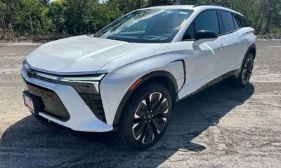 2025 Chevrolet Blazer RS