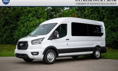 2026 Ford Transit Medium Roof