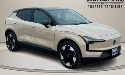 2026 Volvo EX30 Plus