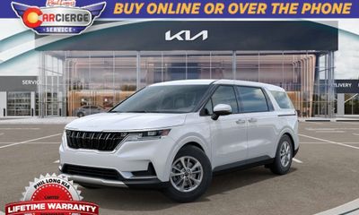 2024 Kia Carnival LX Seat Package