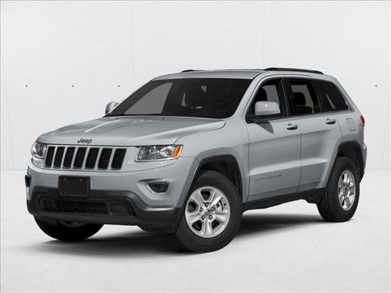 2016 Jeep Grand Cherokee — a typically priced live listing