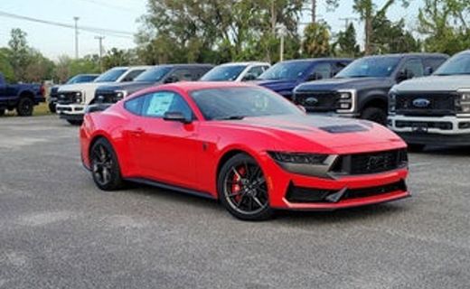 2026 Ford Mustang Dark Horse