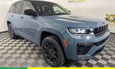 2026 Jeep Grand Cherokee Summit