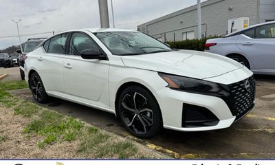 2026 Nissan Altima SR