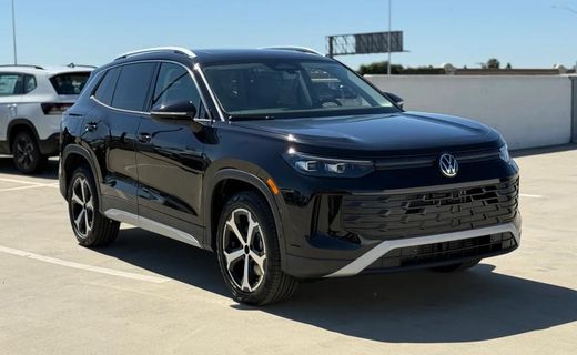 2026 Volkswagen Tiguan 4MOTION SE