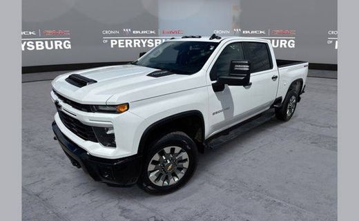 2024 Chevrolet Silverado HD Custom