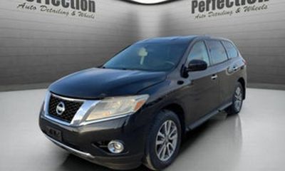 2014 Nissan Pathfinder S