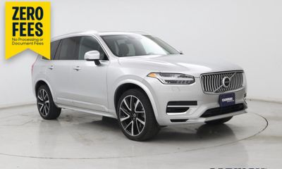 2021 Volvo XC90 Momentum