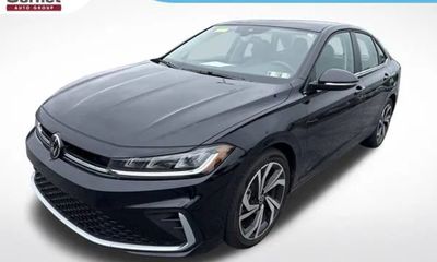 2025 Volkswagen Jetta SEL