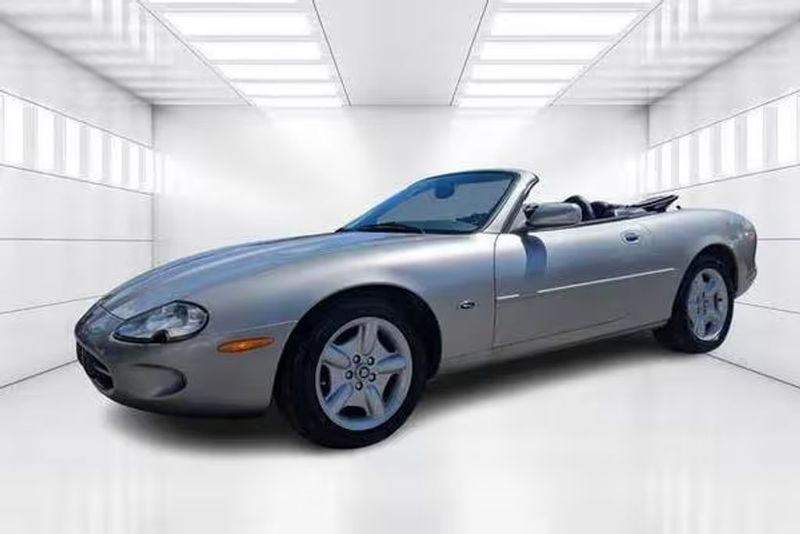 1998 Jaguar XK8 — a typically priced live listing