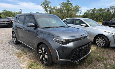 2023 Kia Soul GT Line
