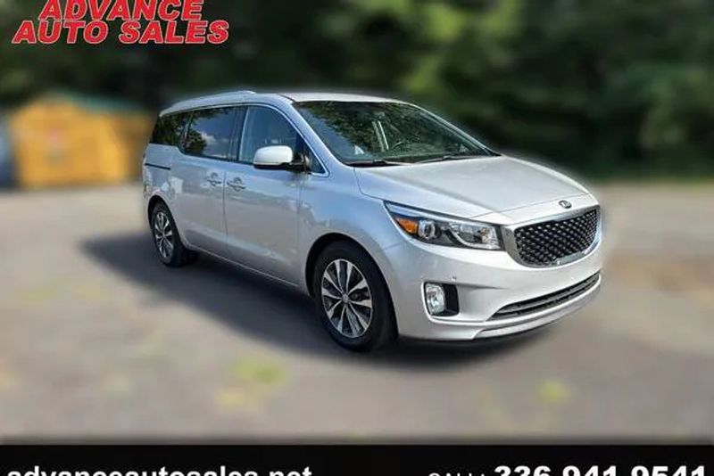 2018 Kia Sedona — a typically priced live listing