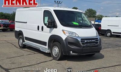 2025 Ram Promaster 2500 Tradesman 136