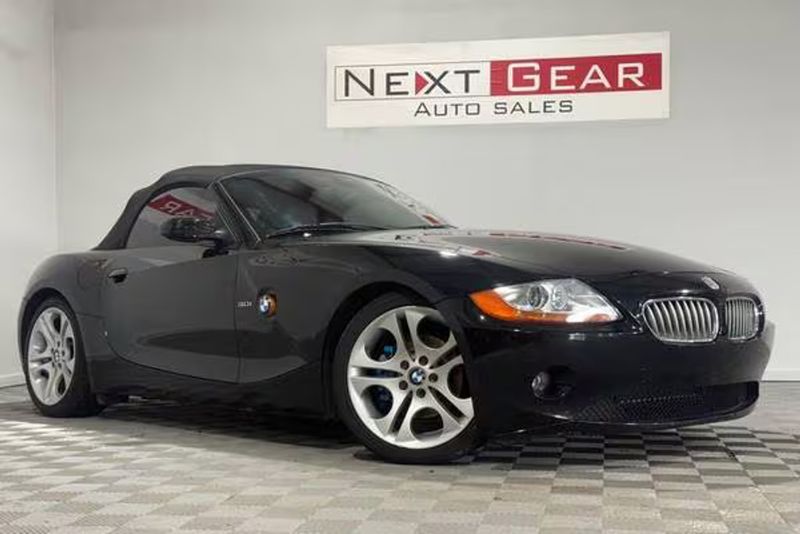 2003 Bmw Z4 — a typically priced live listing
