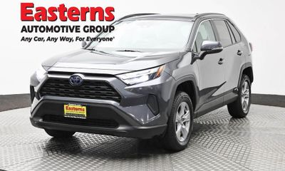 2022 Toyota RAV4 XLE