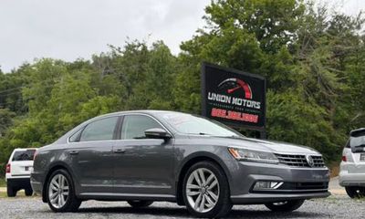 2016 Volkswagen Passat V6 SEL Premium