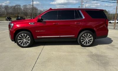 2023 GMC Yukon Denali Ultimate