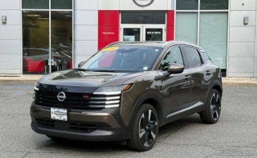 2027 Nissan Kicks SV