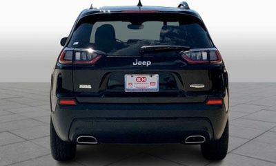 2022 Jeep Cherokee Latitude LUX