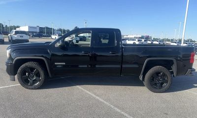 2017 GMC Sierra Fleet Base