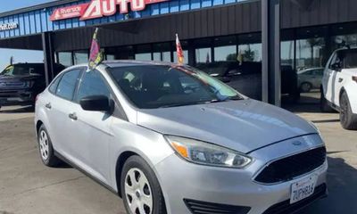 2016 Ford Focus S