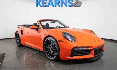 2022 Porsche 911 Turbo S