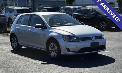 2016 Volkswagen E-Golf SE