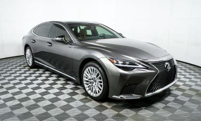 2024 Lexus LS 500 Core