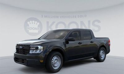 2022 Ford Maverick XL
