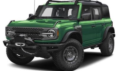 2023 Ford Bronco Base Big Bend