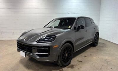 2025 Porsche Cayenne GTS