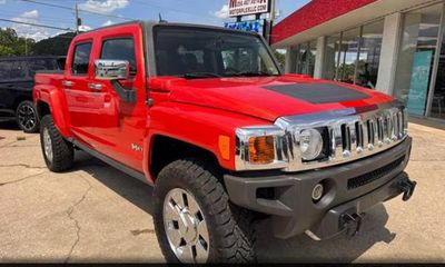 2009 Hummer H3T Alpha