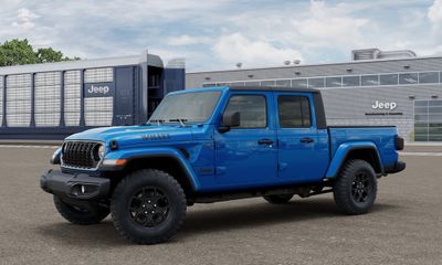 2026 Jeep Gladiator Sport