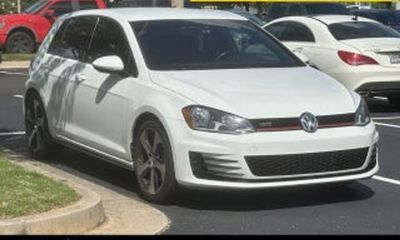 2017 Volkswagen Golf GTI S Sport SE