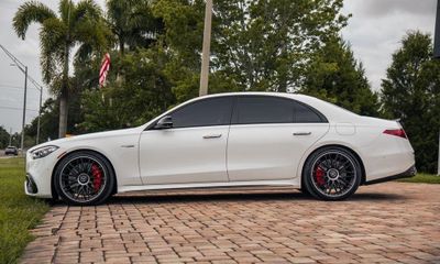 2024 Mercedes-Benz S-Class AMG S 63