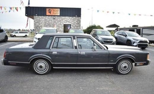 1986 Lincoln Town CAR