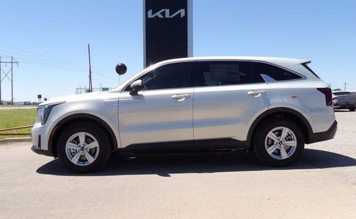 2026 Kia Sorento LX