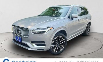 2025 Volvo XC90 Core