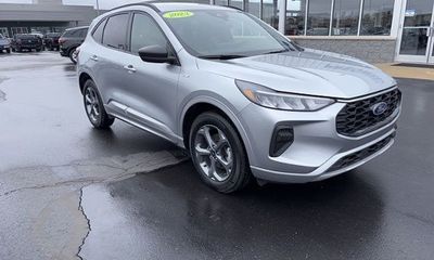 2023 Ford Escape ST Line