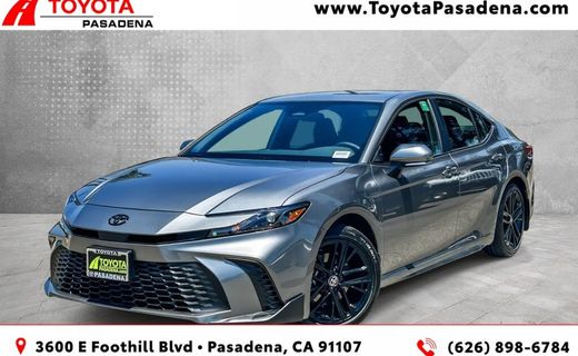 2026 Toyota Camry SE
