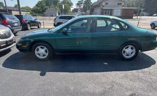 1999 Ford Taurus SE