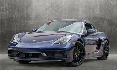 2023 Porsche 718 Cayman GTS 4 0