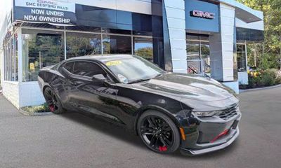 2022 Chevrolet Camaro 1LS 1LT