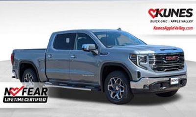 2026 GMC Sierra SLE