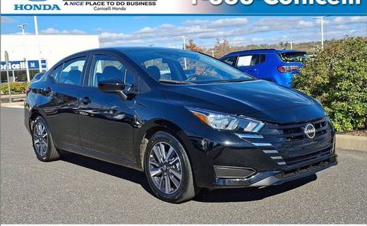 2023 Nissan Versa SV