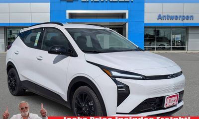 2027 Chevrolet Bolt RS